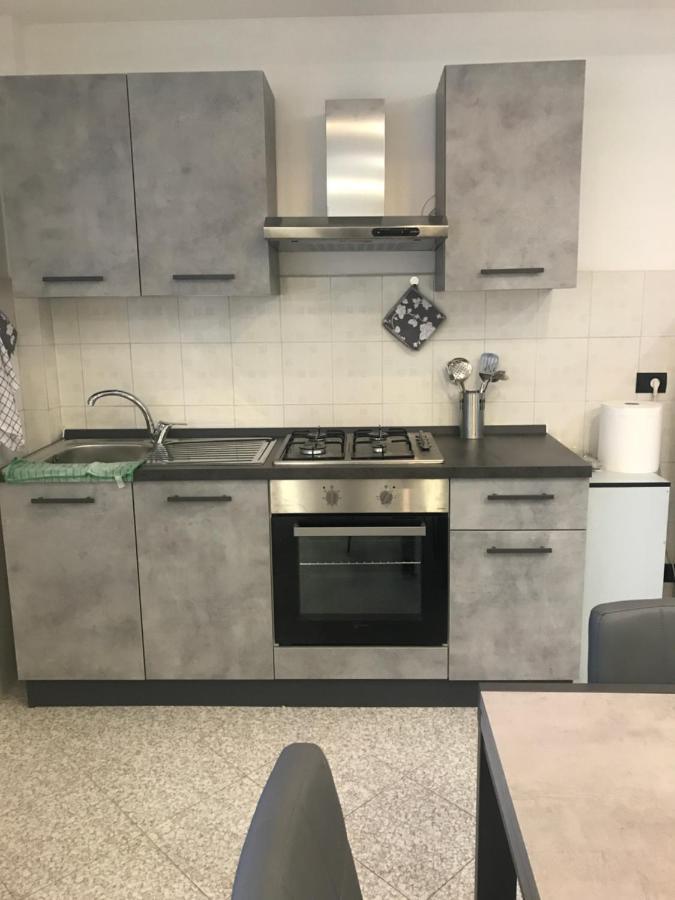 Appartamento Sulla Piazza 90 M Dal Mare Anzio Extérieur photo